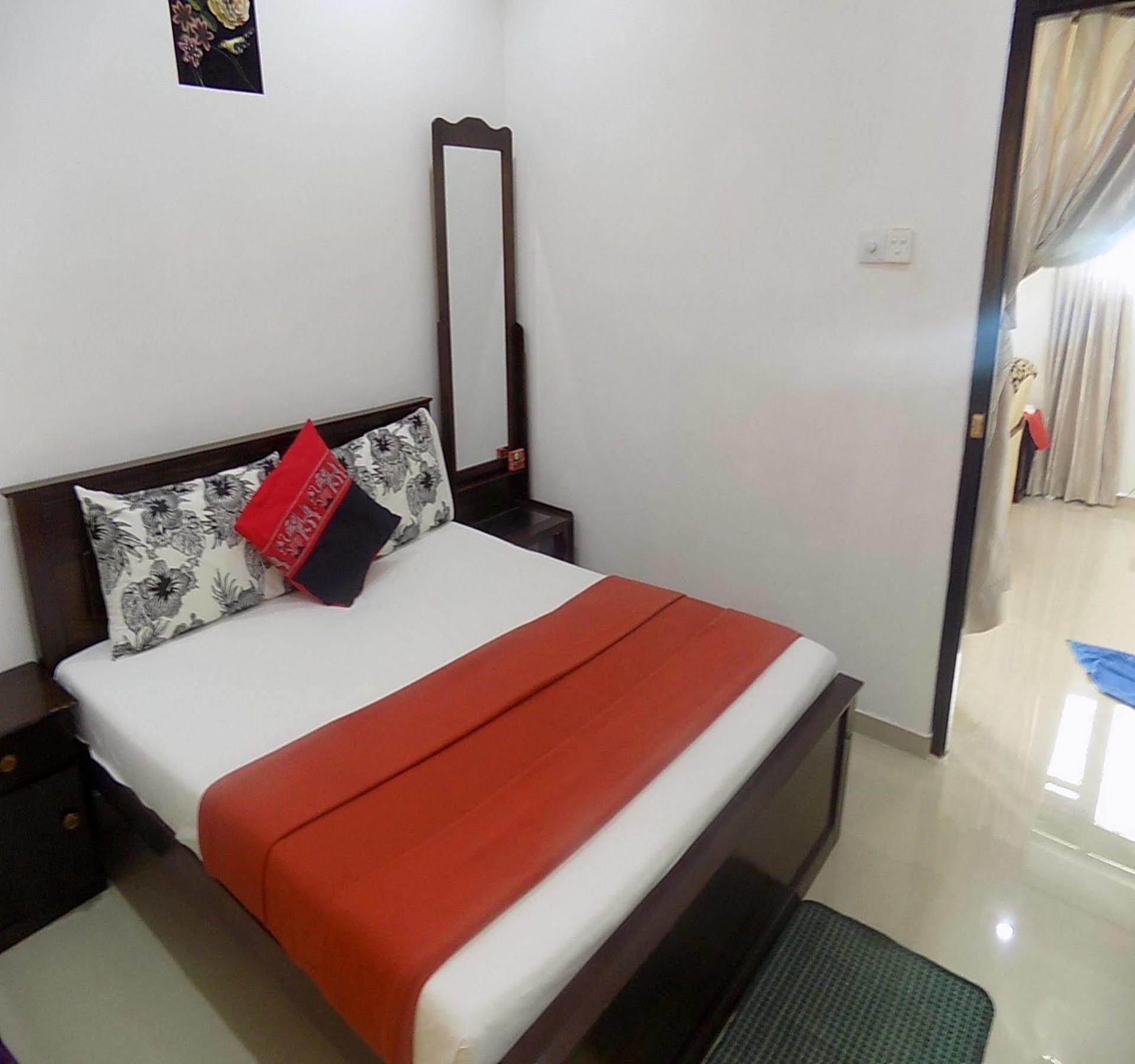 Alexandra Family Villa Negombo Eksteriør bilde