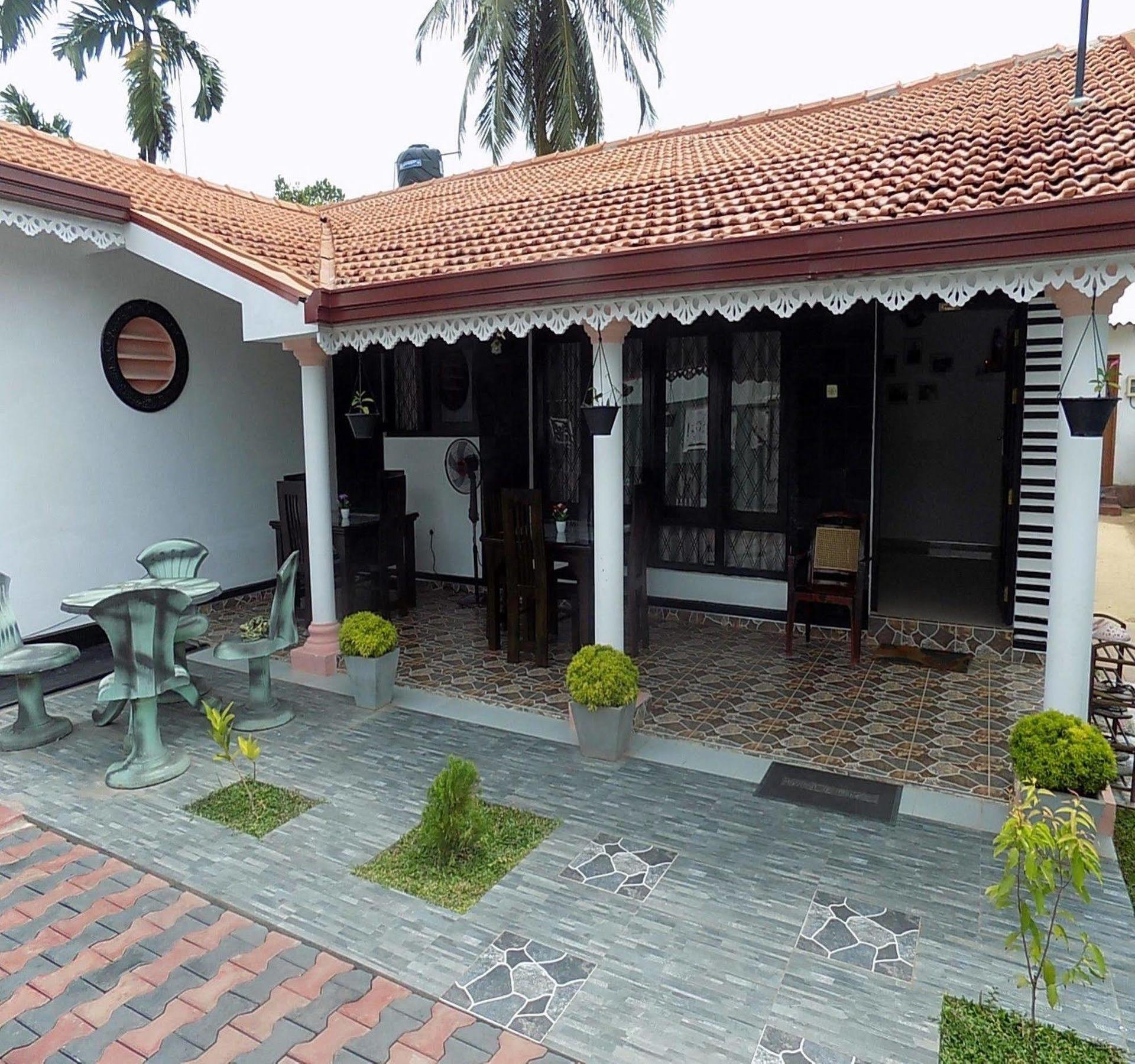 Alexandra Family Villa Negombo Eksteriør bilde