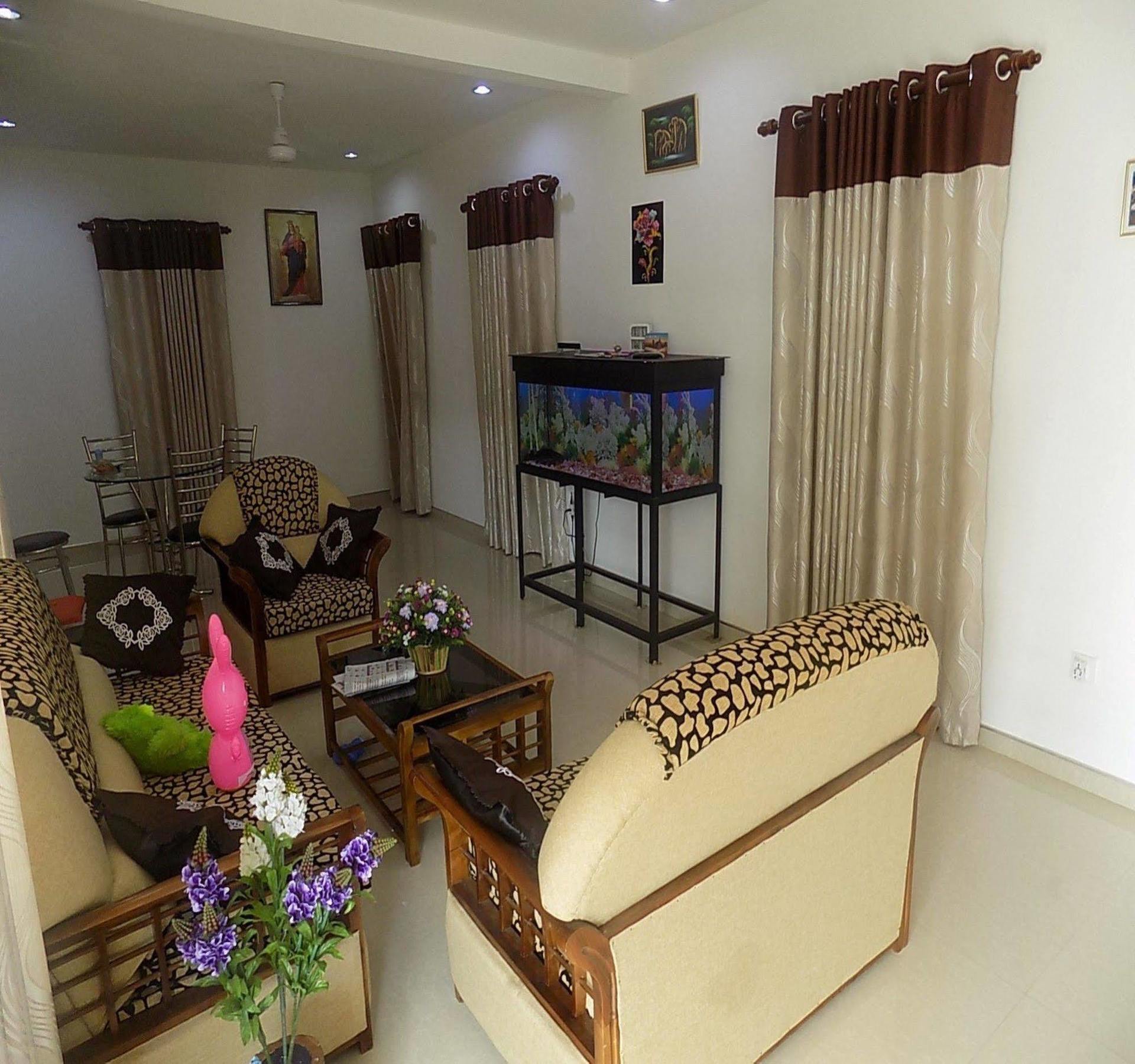 Alexandra Family Villa Negombo Eksteriør bilde