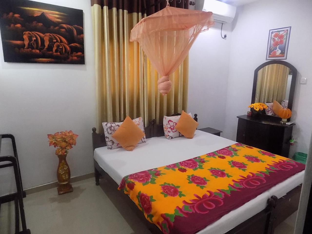 Alexandra Family Villa Negombo Eksteriør bilde